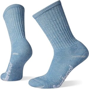 Breathable hiking socks for long walks and cool nights.