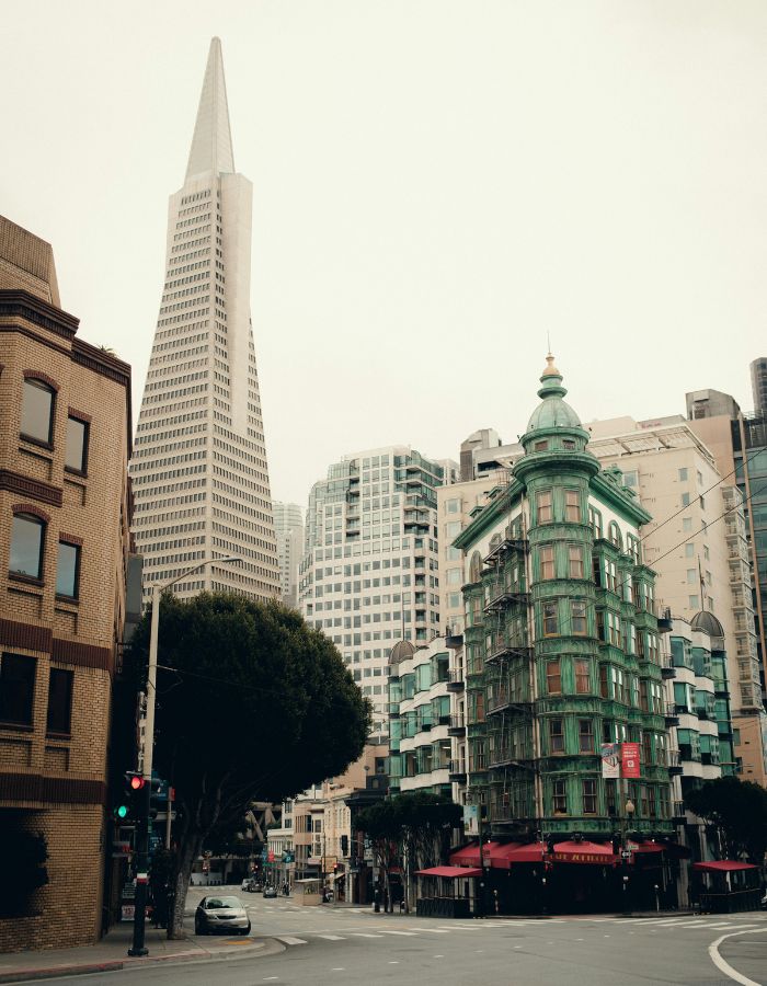 street picture of north beach san francisco