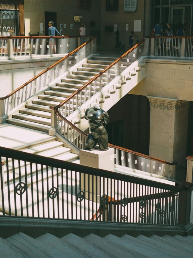 art institute of chicago