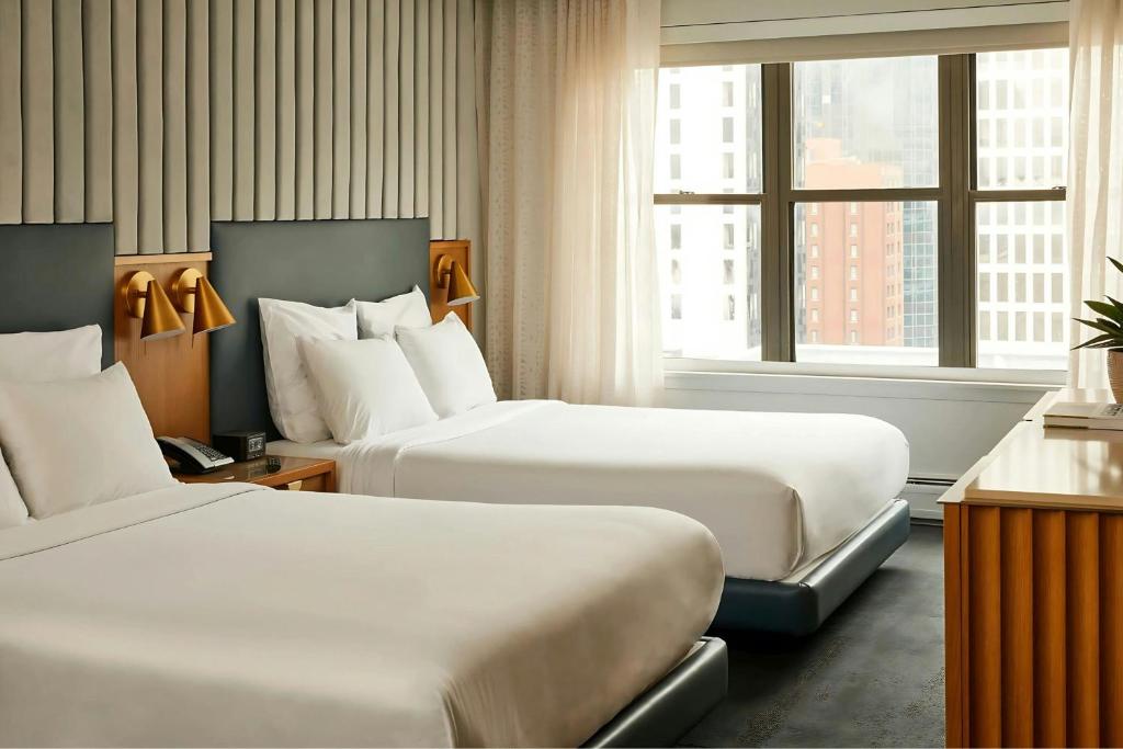 hotels in chicago