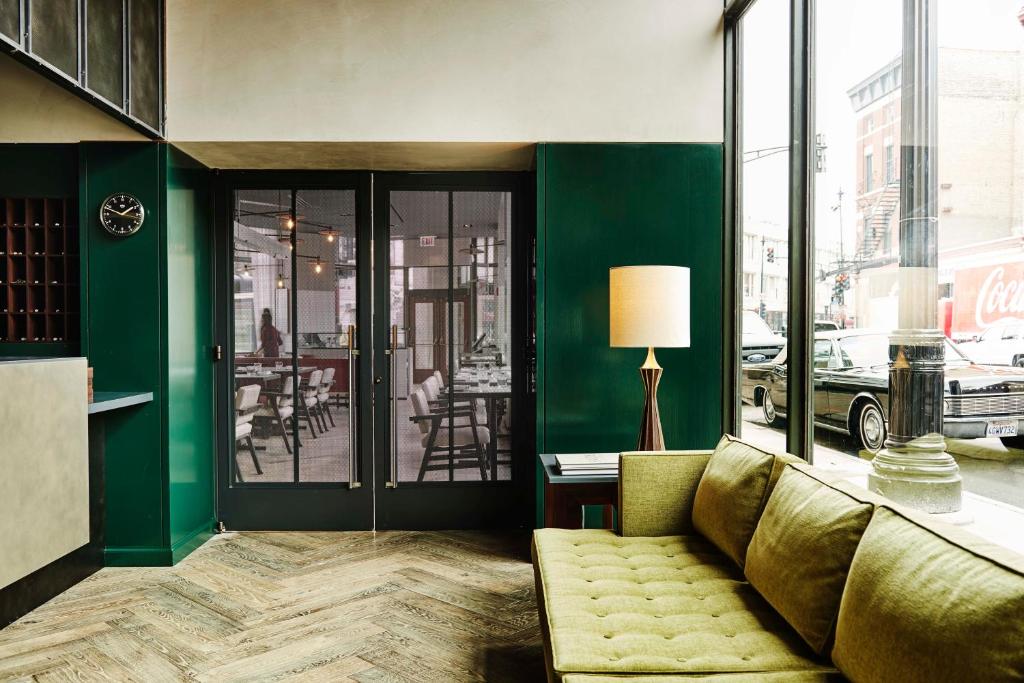 wicker park chicago hotel