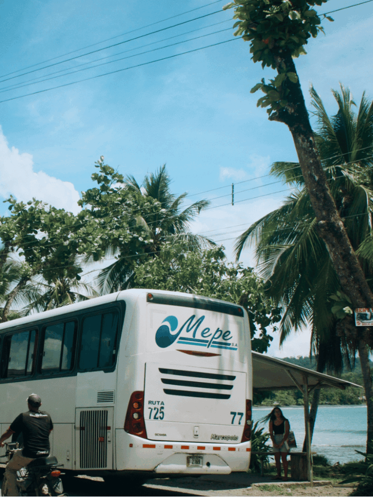the mepe bus from puerto viejo to cahuita